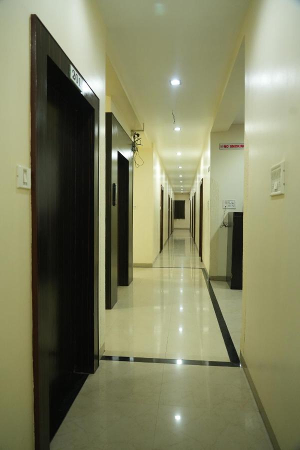 Hotel Avon International Aurangabad  Exterior photo